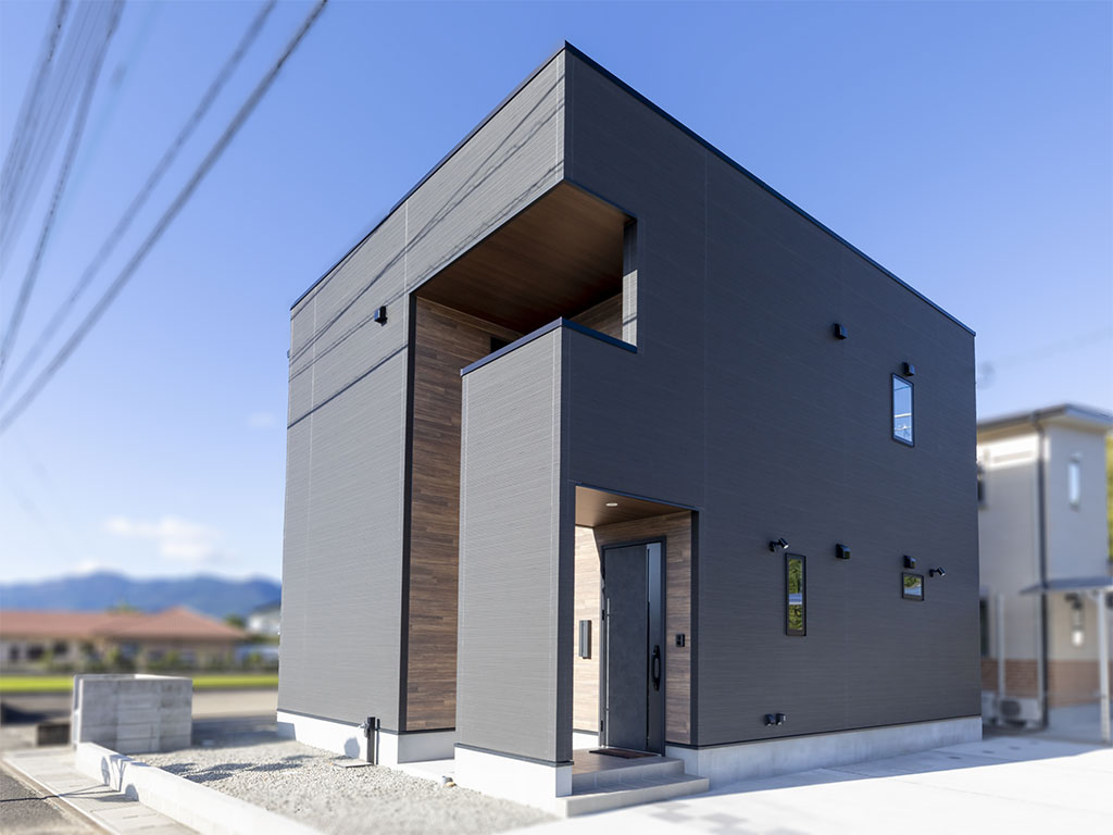 2階建ての住まい1
